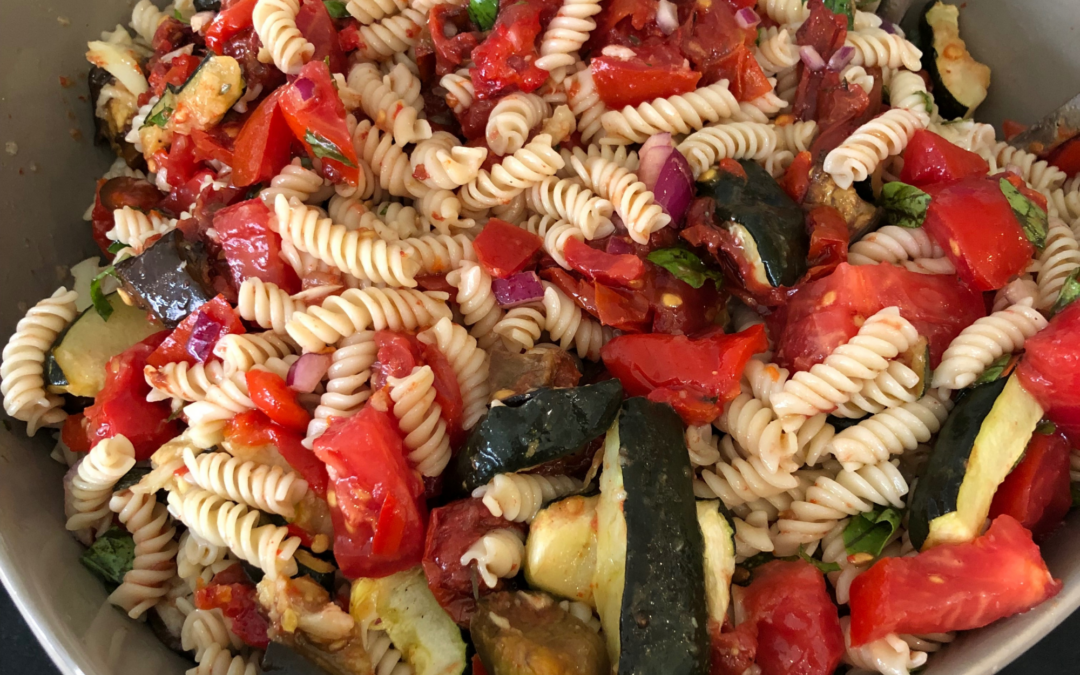 Salade de torsades aux légumes rôtis