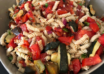 Salade de torsades aux légumes rôtis